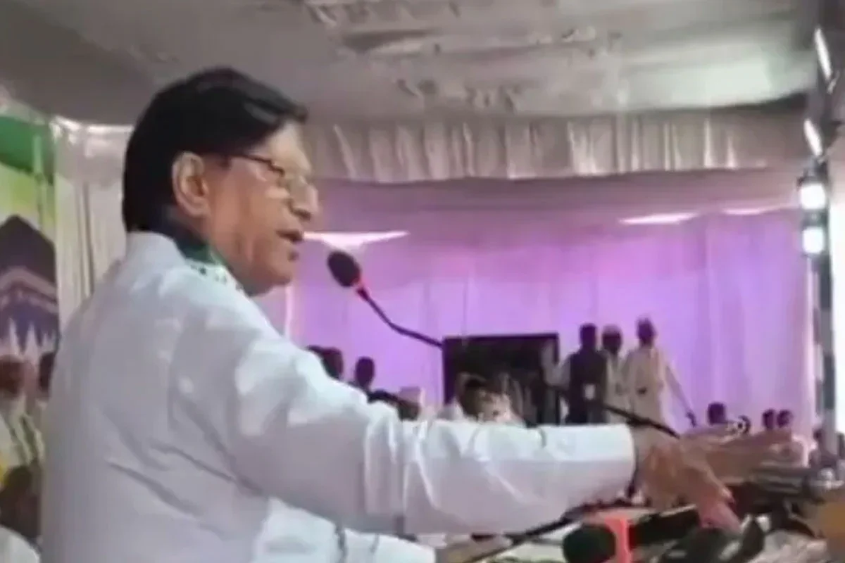 ‘ইসলাম সমস্ত ধর্মের তুলনায় শ্রেষ্ঠ, কারণ এর সূচনা মানবিকতা দিয়ে’, মন্তব্য কর্ণাটকের মন্ত্রীর, তীব্র সমালোচনা বিজেপির 