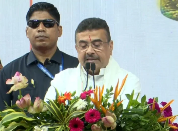 নন্দীগ্রাম-হলদিয়া ব্রিজে প্রথম গাড়ি নিয়ে যাব আমিই, শিক্ষা-স্বাস্থ্য থেকে আবাসনে ঢালাও ঘোষণা শুভেন্দুর