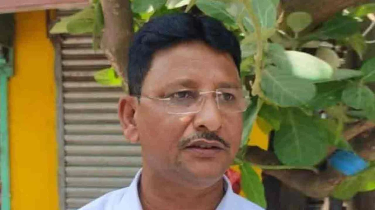 সভাধিপতিপদে ইস্তফা কাজলের