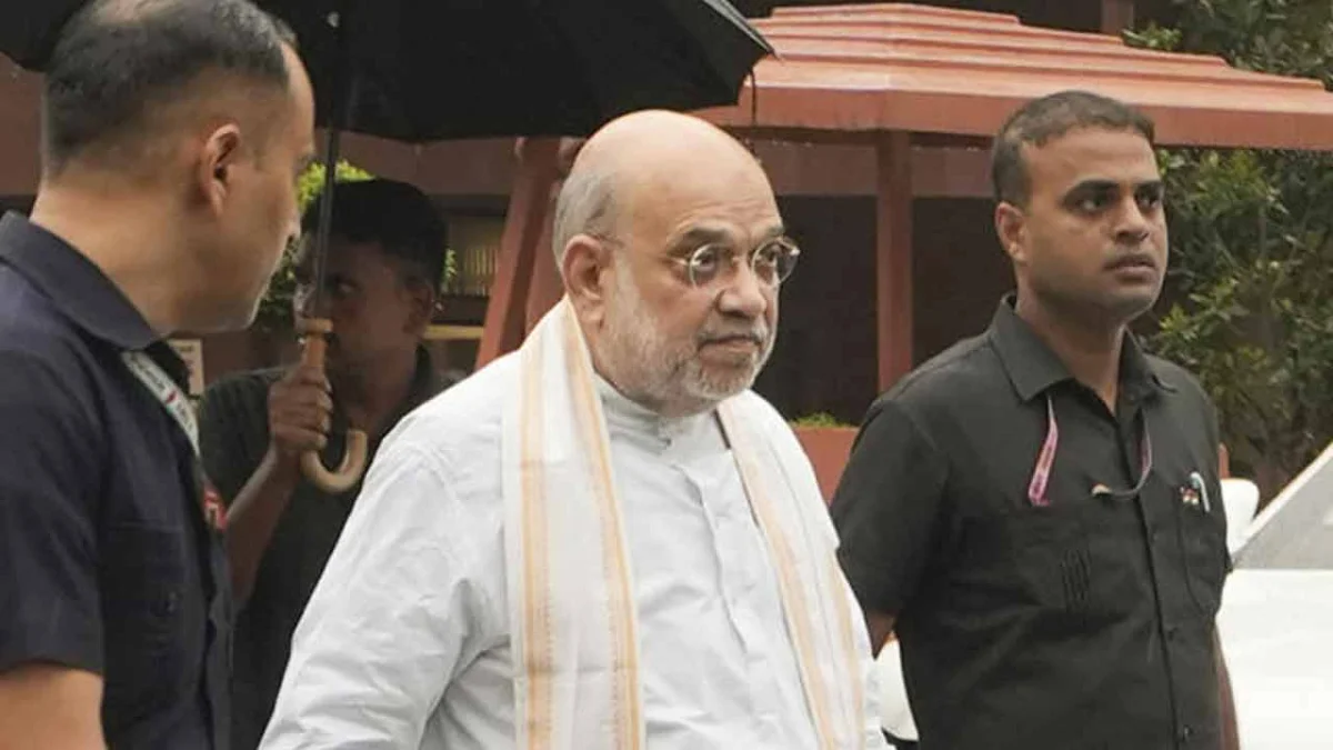 বাদল অধিবেশনের শেষ দিনে লোকসভায় অমিত শাহ, ‘বন্দে মাতরম’ গেয়েই মুলতুবি সংসদ
