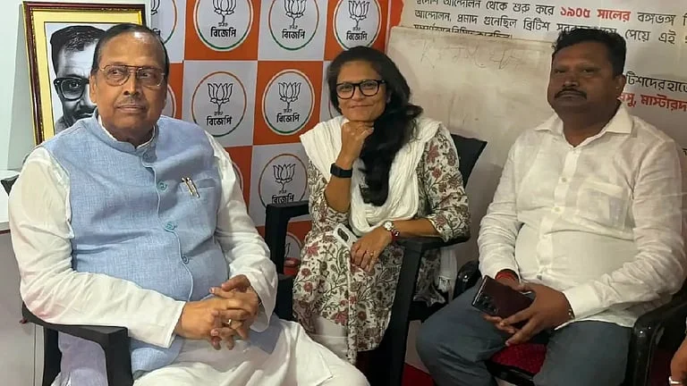 রাজ্যসভার তিন গুরুত্বপূর্ণ সংসদীয় স্থায়ী কমিটিতে জায়গা পেলেন সুখেন্দুশেখর, সুস্মিতা ও প্রকাশ