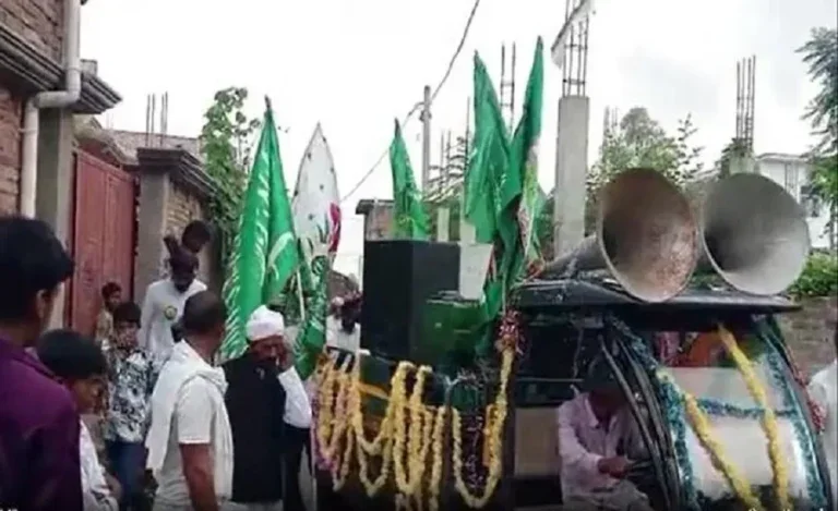 উত্তরপ্রদেশে মিলাদ-উন-নবির মিছিলে স্লোগান দেওয়াকে ঘিরে মামলা রুজু পুলিশের