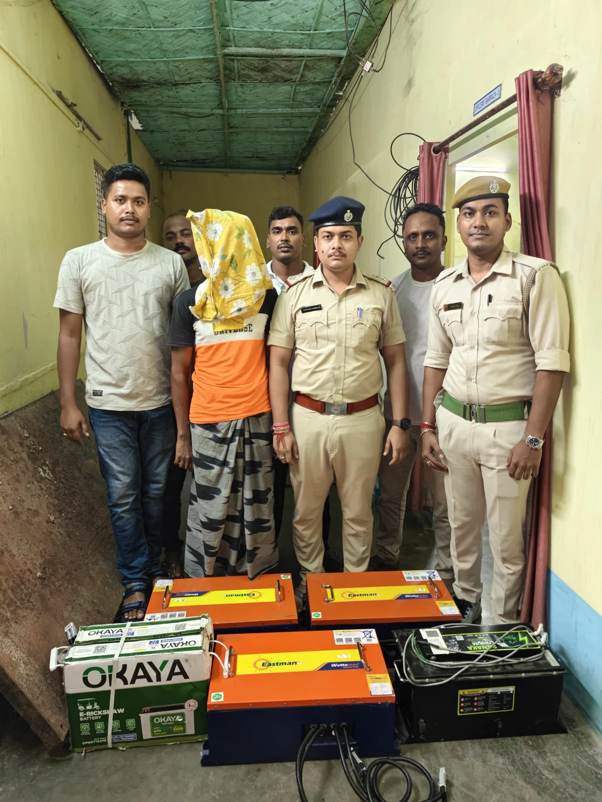  ব্যাটারি চুরির ২৪ ঘণ্টার মধ্যেই উদ্ধার, গ্রেফতার ১