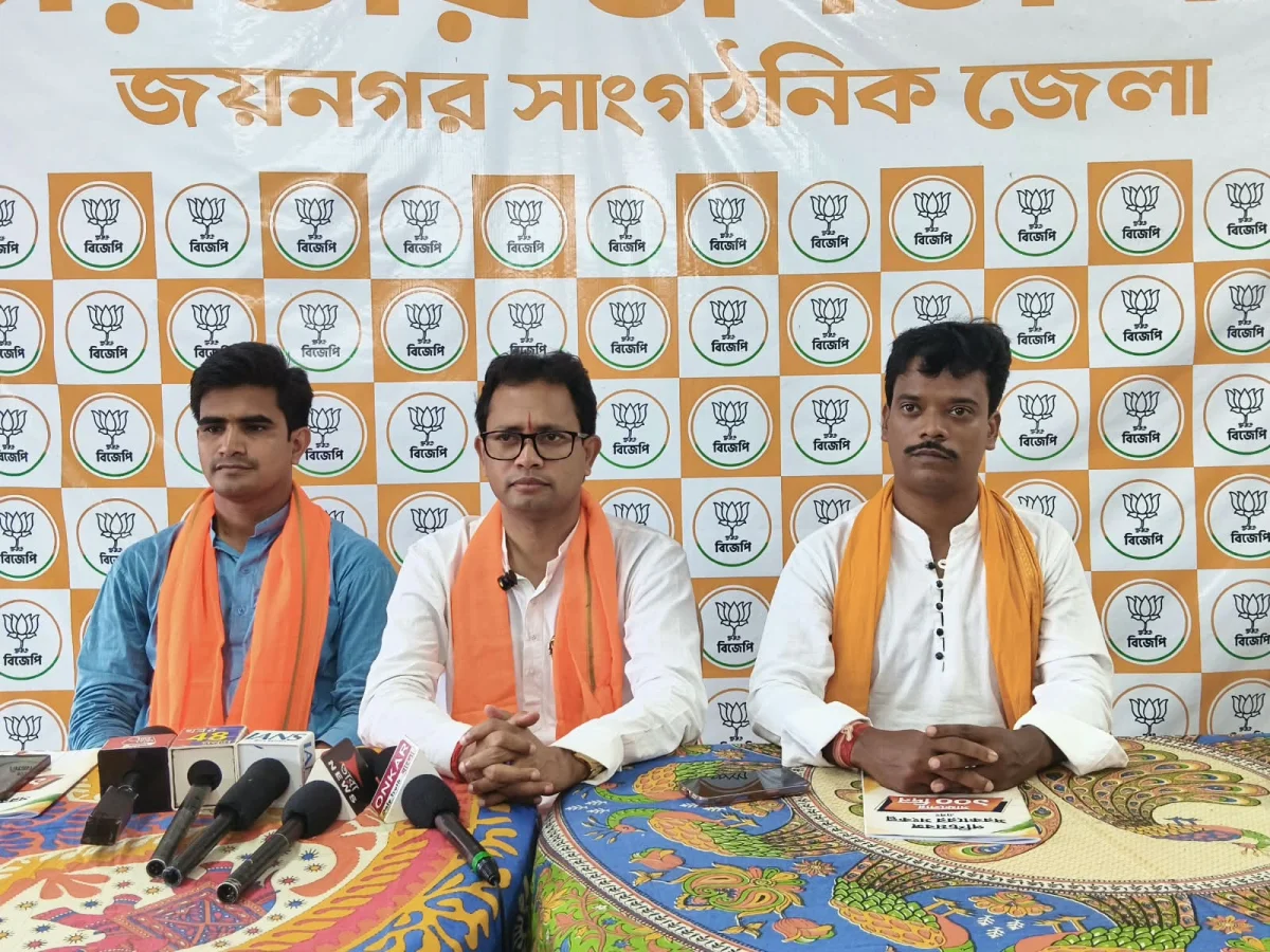 ১০০ দিনে উন্নয়নের খতিয়ান তুলে ধরল বিজেপির জয়নগর সাংগঠনিক জেলা
