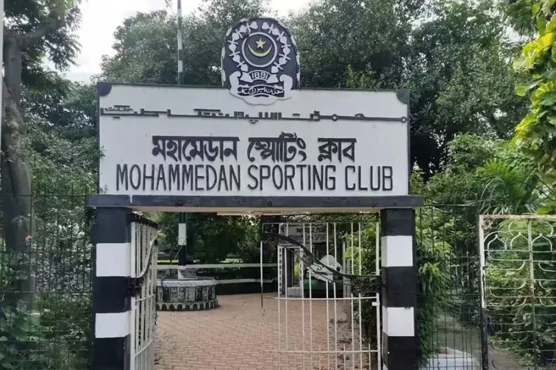 আইএসএলে খেলার সম্ভাবনা নেই মহামেডানের, ডায়মন্ড হারবারকে ছাড়াই ১৩ দল নিয়ে প্রতিযোগিতার পরিকল্পনা ফেডারেশনের 