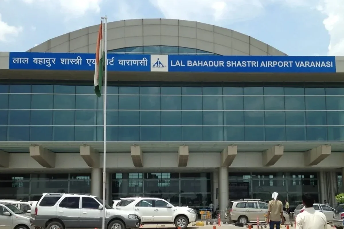 বারাণসী বিমানবন্দরে যাত্রীর বন্দুক থেকে আচমকা গুলি, আহত ২ নিরাপত্তাকর্মী-সহ ৪