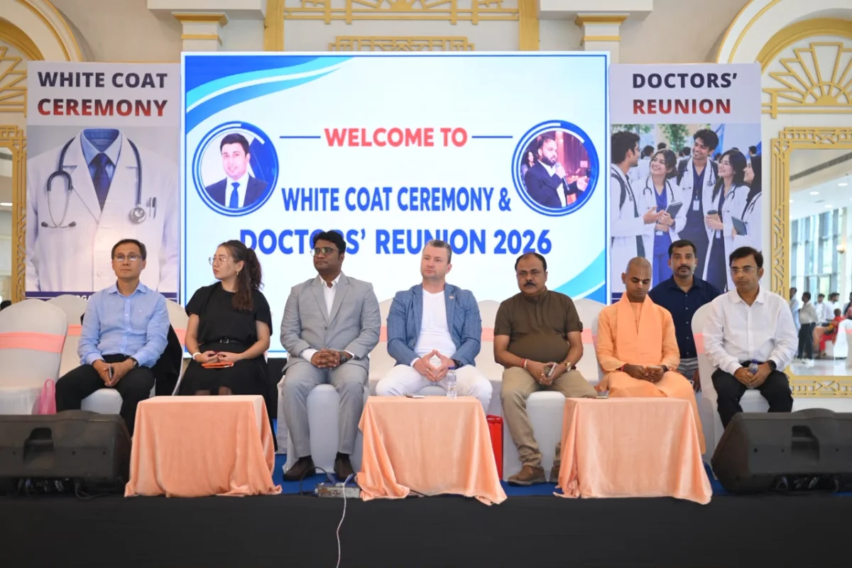 ২৫০-রও বেশি ছাত্রছাত্রীর White Coat Ceremony আয়োজন করল এডুসলভ