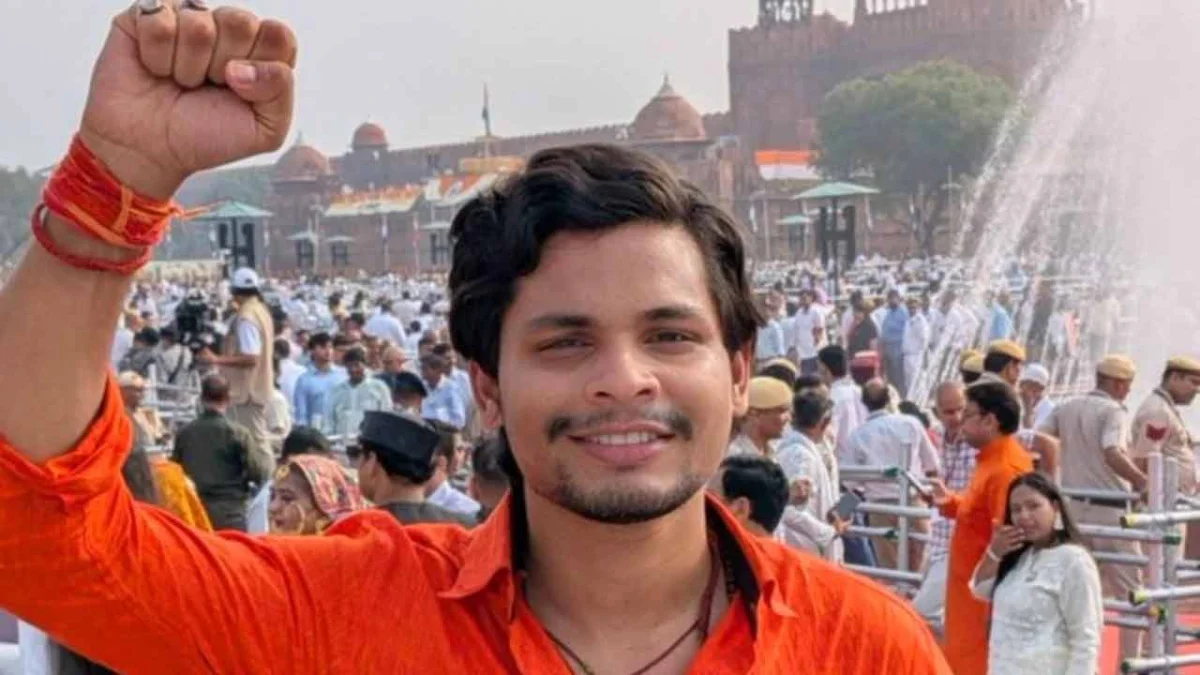 ককরোচ আন্দোলনে হামলাকারী গোরক্ষক স্বতন্ত্র ভরদ্বাজ ধৃত, চর্চায় প্রভাবশালী যোগ