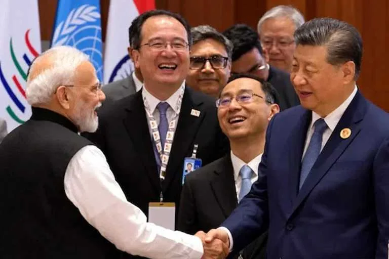 দিল্লিতে ব্রিকস সম্মেলনে জিনপিংয়ের অসুবিধায় বক্তৃতা থামালেন মোদি, নজরে 'ফ্যামিলি ফটো'