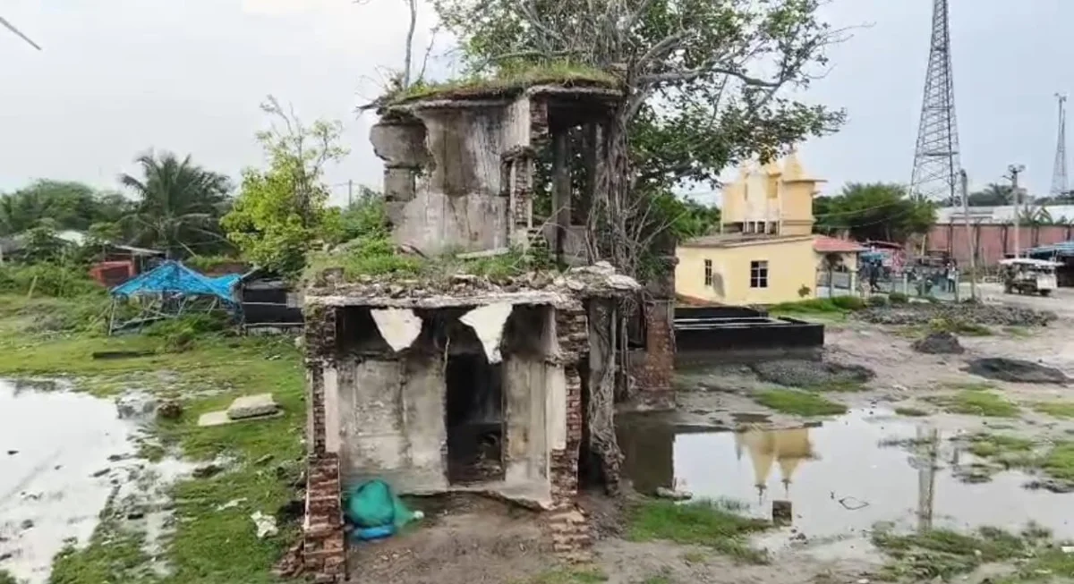 সমুদ্রের গ্রাসে হারিয়ে যাচ্ছে ইতিহাস, ধ্বংসস্তূপে ফ্রেজার সাহেবের বাংলো