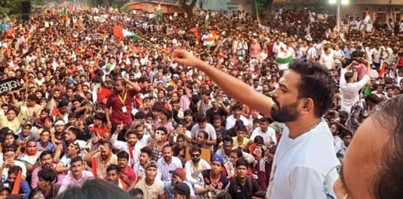 জ্ঞানেশের ইস্তফার দাবিতে দিল্লি-মুম্বইয়ে বিক্ষোভ, আটক শতাধিক