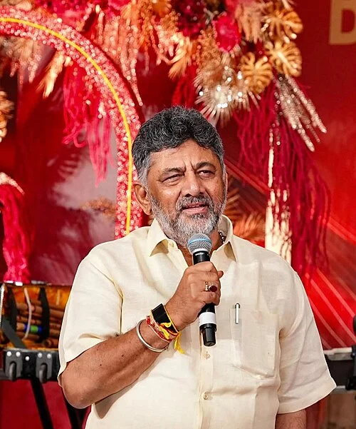 কন্নড়ভাষীদের চাকরিতে বঞ্চনা চলবে না, বেঙ্গালুরুর আইটি সংস্থাগুলিকে কড়া বার্তা মুখ্যমন্ত্রী শিবকুমারের