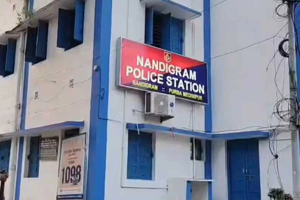 ভোটের আগের দিন নন্দীগ্রামে বড় পদক্ষেপ কমিশনের, আইসি বদল