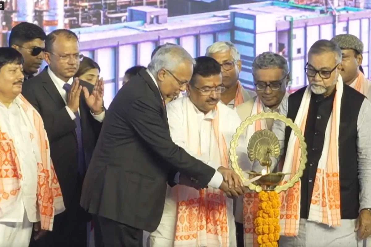 হলদিয়ায় ৬ হাজার কোটি টাকা বিনিয়োগে নয়া কারখানার উদ্বোধন, শিল্পের জোয়ার নিয়ে আশাবাদী মুখ্যমন্ত্রী