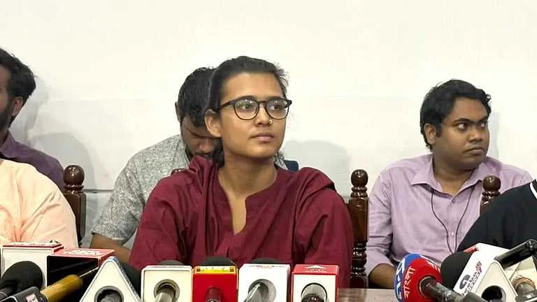 মুচলেকা মামলায় নেহা বোরার আবেদন খারিজ, ম্যাজিস্ট্রেটকে বিশেষ নির্দেশ দিল্লি হাই কোর্টের