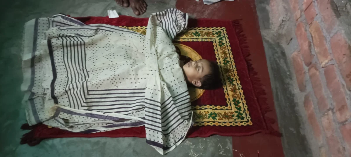 বাড়ির পাশের পুকুরে পড়ে মর্মান্তিক মৃত্যু শিশুর, শোকের ছায়া জয়নগরে