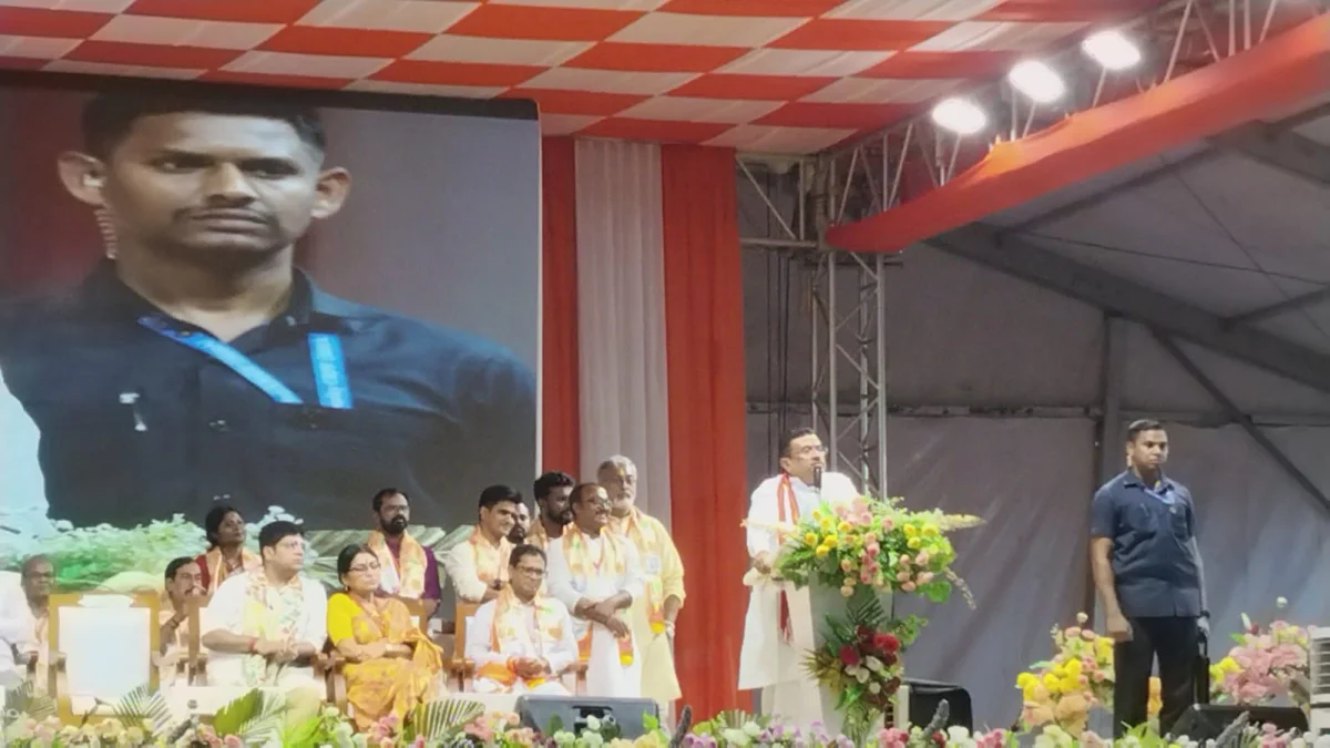 বারুইপুরের সভা থেকে অভিষেককে কড়া চ্যালেঞ্জ শুভেন্দুর, ২০২৯-এর ভোটে হারানোর হুঁশিয়ারি