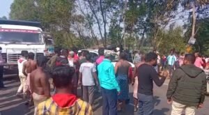 জাতীয় সড়কে পথ দুর্ঘটনায় মৃত ২