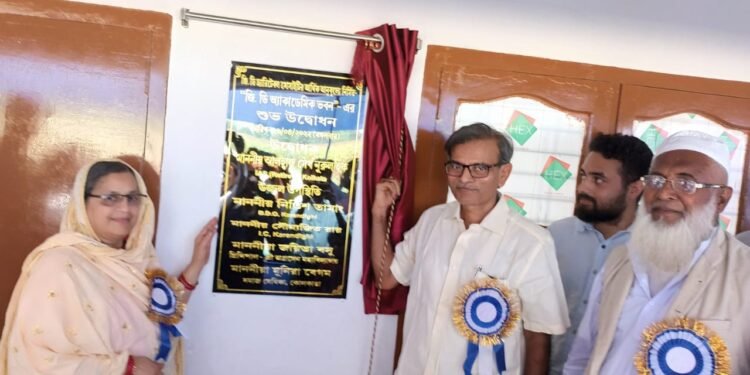 পতাকা শিল্পগোষ্ঠীর আর্থিক সহায়তায় উত্তরবঙ্গে ইংরেজি মাধ্যম স্কুলের শিলান্যাস 