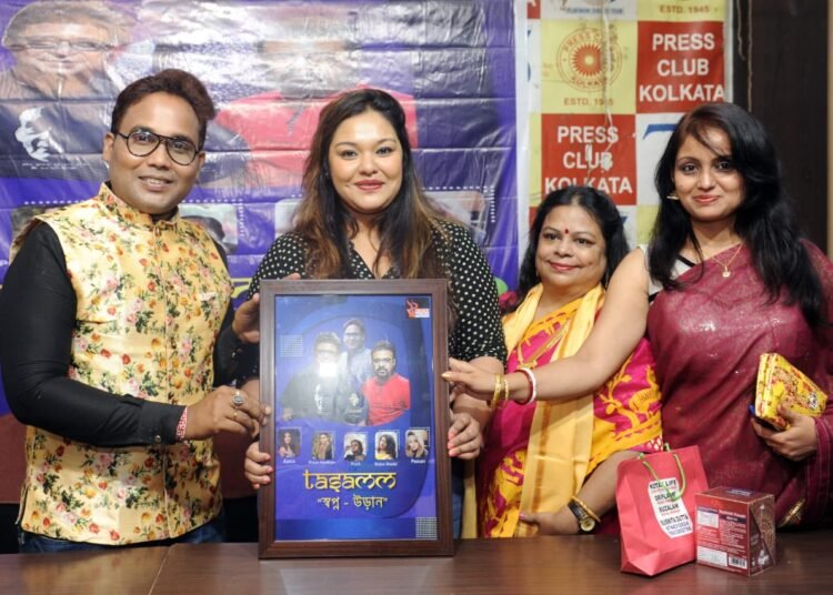 রূপঙ্কর কন্ঠে তসম্-এর জয়ধ্বনি