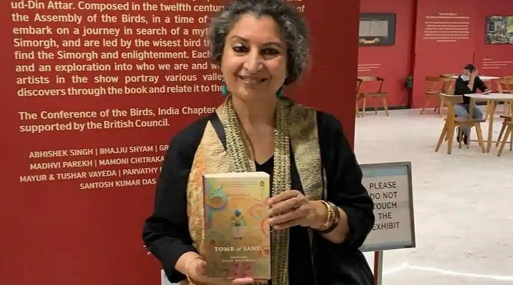 আন্তর্জাতিক মঞ্চে নজরকাড়া সাফল্য ভারতের, বুকার পুরস্কারে ভূষিত হলেন সাহিত্যিক গীতাঞ্জলি শ্রী 3 আন্তর্জাতিক মঞ্চে নজরকাড়া সাফল্য ভারতের, বুকার পুরস্কারে ভূষিত হলেন সাহিত্যিক গীতাঞ্জলি শ্রী