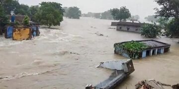 বন্যা বিপর্যস্ত অসমে মৃত বেড়ে ২৫, ক্ষতিগ্রস্ত ৬ লক্ষের বেশি মানুষ