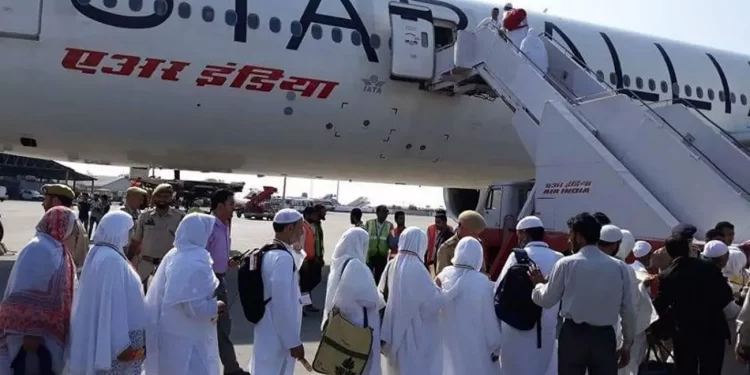 আজ ফের বাংলা থেকে হজের উড়ান মক্কা অভিমুখে