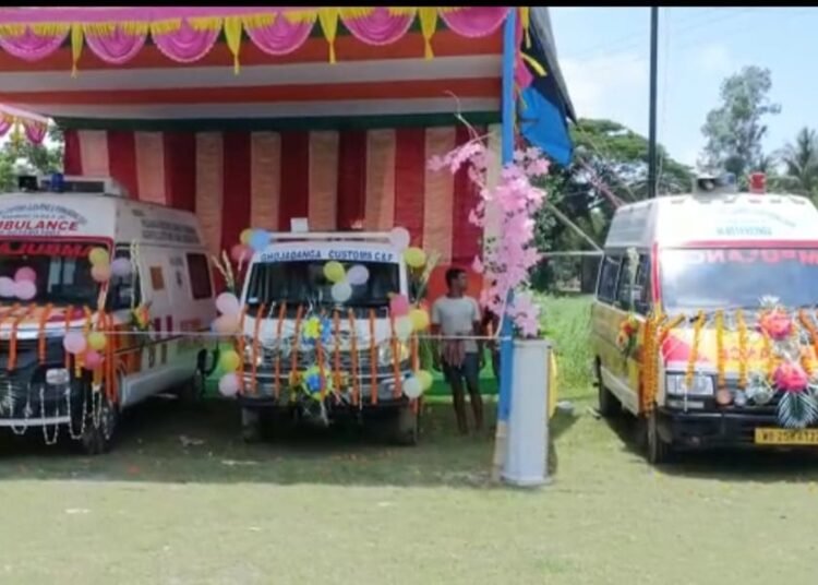 পদ্মা সেতুর সূচনায় দুই দেশের সীমান্ত বাণিজ্য নতুন আলোর দিশার কথা বললেন আমদানি রফতানি সংস্থার কর্মকর্তারা