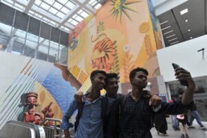 পথ চলা শুরু শিয়ালদহ-সেক্টর ফাইভ মেট্রোর, পুবের কলম ডিজিটালের লেন্সবন্দি পুরো যাত্রাপথ