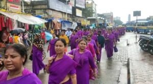 এবার আন্দোলনে রাজ্যের আশা কর্মীরা, দাবি না মানলে লাগাতার কর্মবিরতির হুমকি