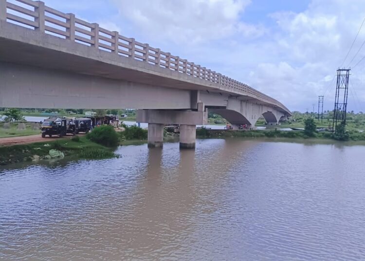 প্রতীক্ষার অবসান, শীঘ্রই শেষ হবে বাদুড়িয়ার ইছামতী সেতুর অসম্পূর্ণ কাজ