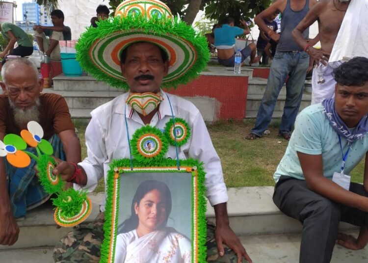 ২১শে জুলাইকে ঘিরে উৎসবের মেজাজ, আবেগে ভাসছে গোটা শহর,  কড়া নিরাপত্তার মোড়কে কলকাতা