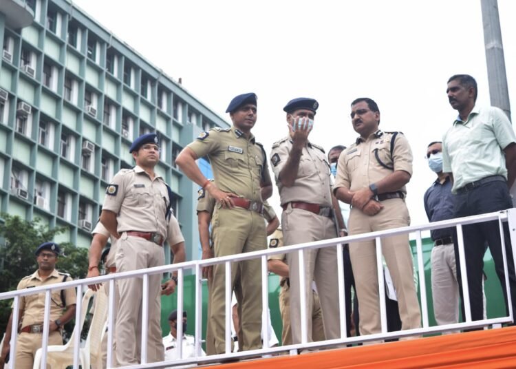 ২১শে জুলাইকে ঘিরে উৎসবের মেজাজ, আবেগে ভাসছে গোটা শহর,  কড়া নিরাপত্তার মোড়কে কলকাতা