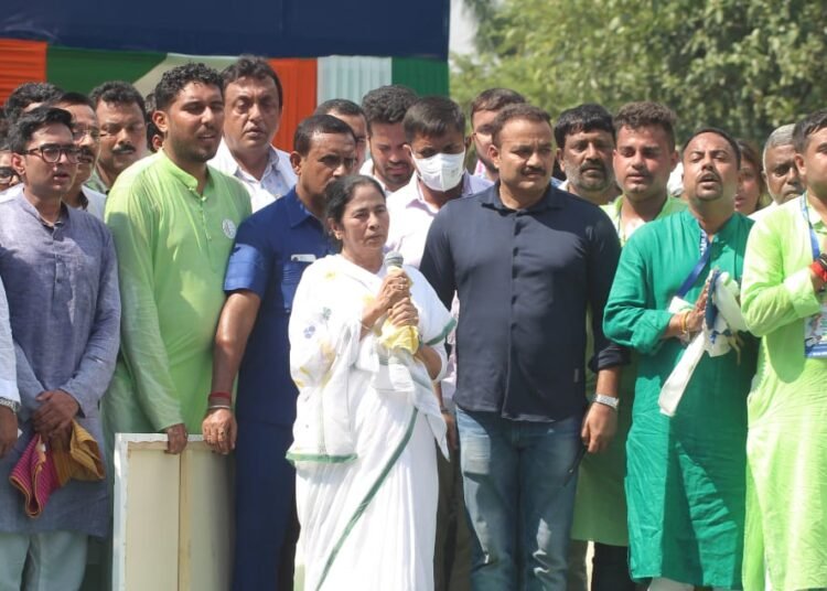 তৃণমূলের ছাত্র পরিষদের প্রতিষ্ঠা দিবস থেকে বিএসএফ, বিলকিস কাণ্ড নিয়ে বিজেপির বিরুদ্ধে হুঙ্কার মমতার