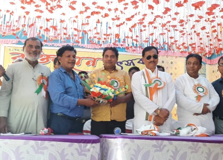 সাম্প্রদায়িক সম্প্রীতির মেলবন্ধন ঘটায় রক্তদান শিবির