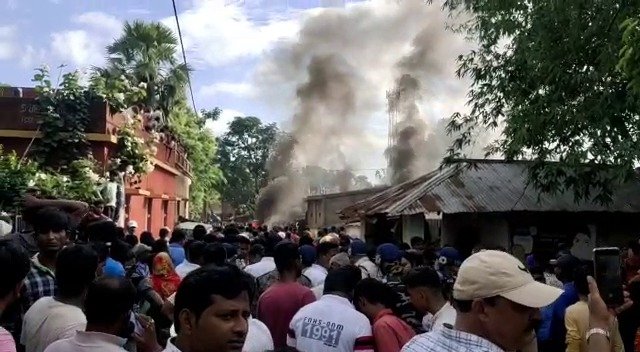 শিশু খুনে উত্তপ্ত শান্তিনিকেতন, অভিযুক্তের বাড়ি ঘিরে উত্তেজনা, নিয়ন্ত্রণে আনতে নামল পুলিশ সহ RAF