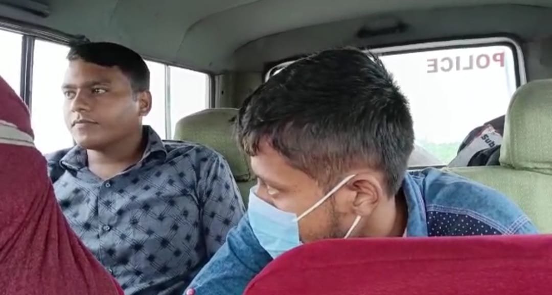 বাগুইআটি কাণ্ডে  হাড়োয়া ও ন‍্যাজাটের ঘটনাস্থলে মূল অভিযুক্ত সত্যেন্দ্রকে  নিয়ে পুননির্মাণ করালো সিআইডি