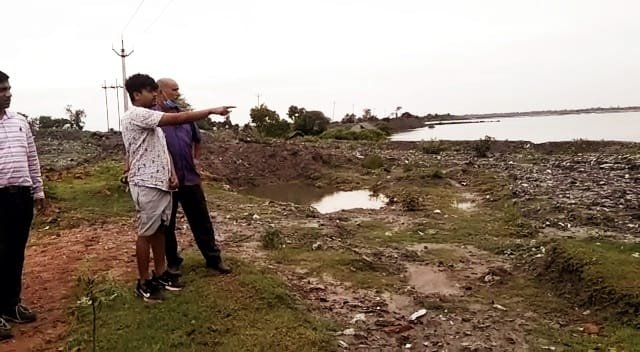 বাগুইআটি কাণ্ডে  হাড়োয়া ও ন‍্যাজাটের ঘটনাস্থলে মূল অভিযুক্ত সত্যেন্দ্রকে  নিয়ে পুননির্মাণ করালো সিআইডি