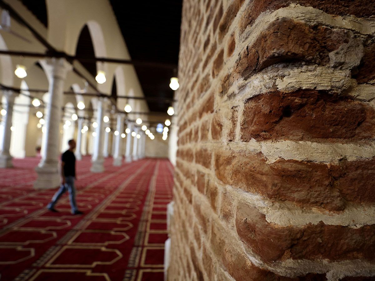 ২২৫ পর ফের চালু হল মিশরের ঐতিহাসিক মসজিদ, পাঠ হল জুম্মার নামায 10 ২২৫ পর ফের চালু হল মিশরের ঐতিহাসিক মসজিদ, পাঠ হল জুম্মার নামায