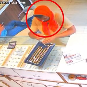 সোনা চুরির অভিযোগে বিজেপি নেতা গ্রেফতার! ওড়িশায় ধৃত পশ্চিম মেদিনীপুরের যুব মোর্চা নেতাকে ঘিরে রাজনৈতিক তোলপাড়