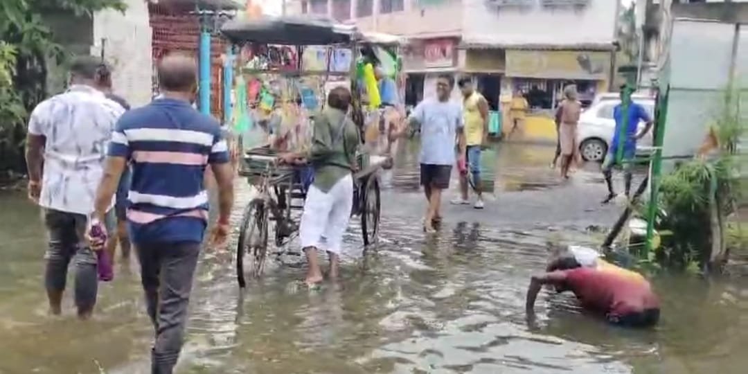 ৫ বছর পর খাল সংস্কারের কাজ শুরু মহেশতলায়